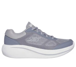 Skechers Max Cushioning Essential